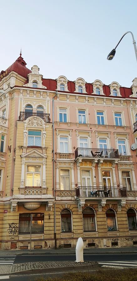 Apartment Alice Center Karlovy Vary Kültér fotó